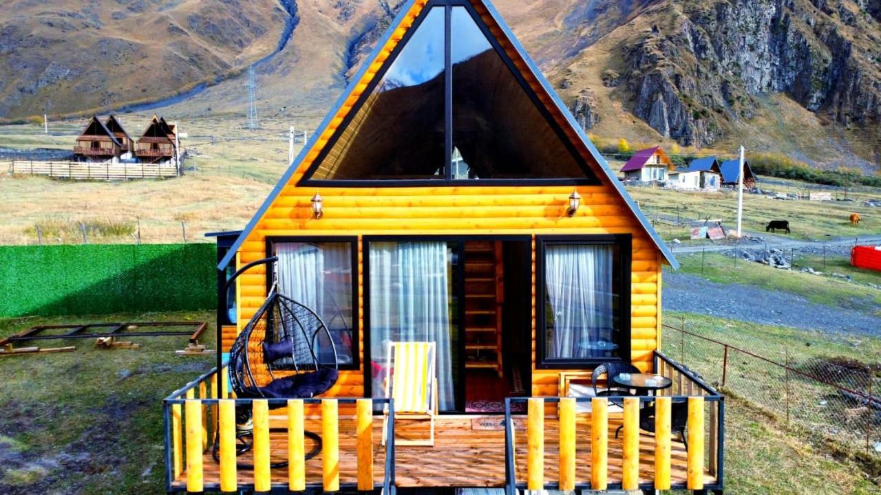 Mood Villa Kazbegi エクステリア 写真